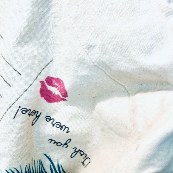 Canvas Tropical Paradise Hibiscus Tote - Picture 5 of 5